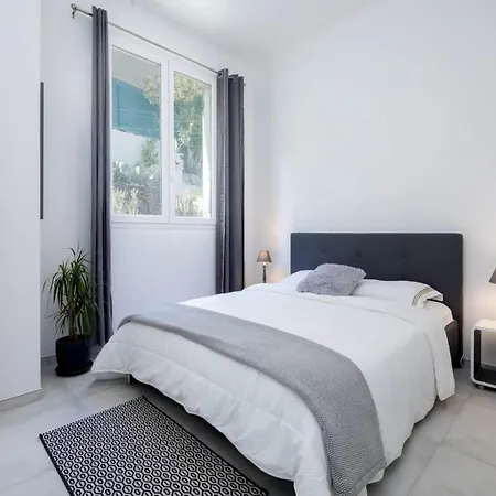 Spacious Holiday With Sea-view Holiday home *